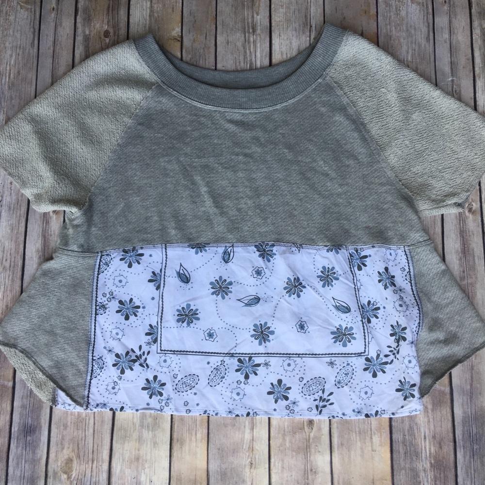 Boho vintage loose fit - semi crop top